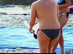 Topless Bikini Beach Babes Hidden Cam Voyeur HD Video