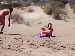 Nice day at the beach 558