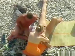 Voyeur Beach Bi 3some
