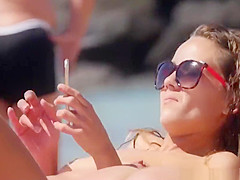 Sexy Topless Bikini Babes beach Voyeur HD Spycam Video