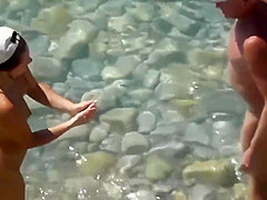 Voyeur. Hubby fucked his wife and cum it at public beach