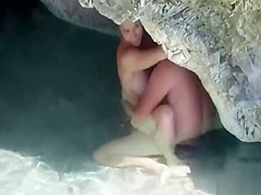 Couple caught fucking on the beach