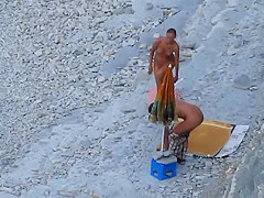 Voyeur. Blowjobs on public beach