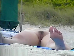 Gorgeous brazilian chicks beach voyeur vid