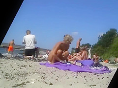 First attempt at voyeur