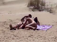 Sex on the beach - amateur foursome