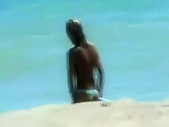 Beach Voyeur