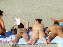 Amateur Voyeur Beach Nude Milfs Pussy And Ass Close Up