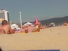 Naked Horny Nude Milfs Shaved pussies Beach Voyeur Spycam