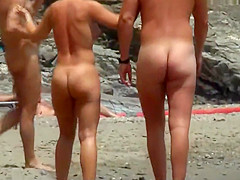 Close-Up NUDE Beach Babes Voyeur Amateurs Video