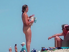 Nudists Milfs Spied By The Seaside With Hidden cam