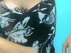 Hidden Changing Room, Beach, Spy Cam Clip Full Version