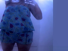Incredible Changing Room, Spy Cam, Beach Clip Uncut