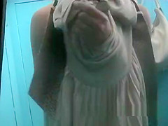 Spy Cam Shows Voyeur, Spy Cam, Amateur Clip
