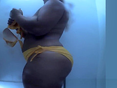 Exotic Amateur, Beach, Changing Room Scene Just For You