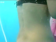 Fantastic Voyeur, Changing Room, Beach Clip Exclusive Version