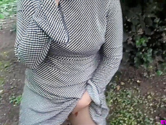 Eva Engel: Public Outdoor Fuck With My Sugardaddy