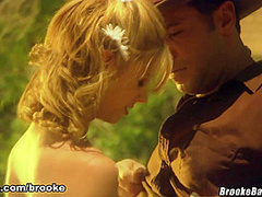 The Novelist - FantasyGirlBrooke