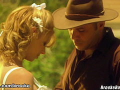 The Novelist - FantasyGirlBrooke