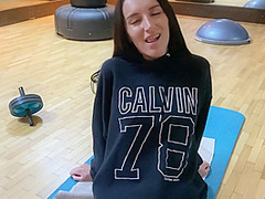 Brunette With Juicy Ass Doing Fitness With Lovense Lush In Pussy (lovense Control)