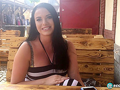 Shopping and Hanging Out With Tina Lee - ScoreLand