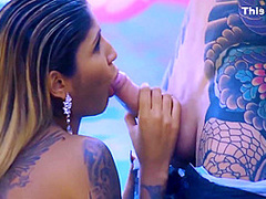 Venus Aphrodite Baise Copieusement Par Une Grosse Bite