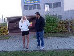 Black Canary Double Cum Shower For Milf