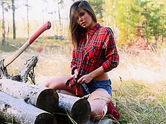 Sexy Lumberjack - Zelda B - Met-Art
