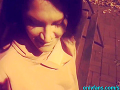 Risky Blowjob To A Stranger In A Public