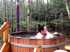 Hot Tub & Glamping Sex (tightlipsbigdick)