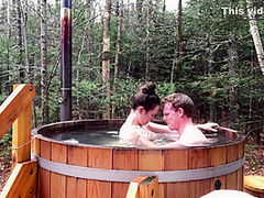 Hot Tub & Glamping Sex (tightlipsbigdick)