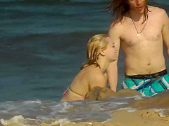 Bubble butt teen in bikini