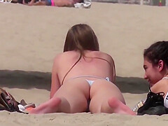 Thong Teens