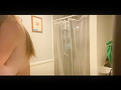 YOUNG BUSTY NIECE SPIED UPON 9