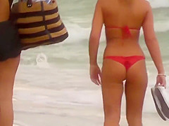 Candid hot girls perfect bootys in sexy bikinis at the beach