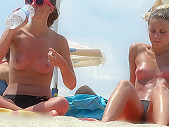 Beachspy Topless Teen Comp. 3