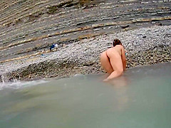 Flashing at the seaside - teaser