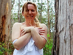 Hot Curvy Milf Outdoor Solo Video