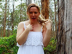 Hot Curvy Milf Outdoor Solo Video