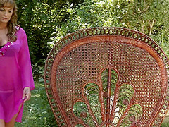 Sheila Grant - Cleavage To Dive Into