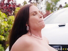 Diamond Foxxx - Mama’s Car Wash