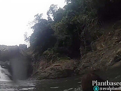 Outdoors Sex By A Beautiful Waterfall
