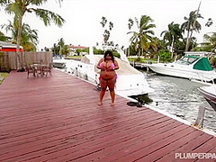 Supersized Big Beautiful Women Ebony Whore Takes Male Pole