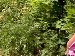 Lovemaking Near The Road - Blondie Teen Sex