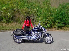 Veronica Diamond Outdoor Masturbation