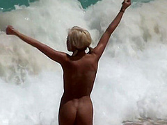 Lesbian Beachfront Shoot