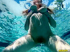 Fucked Busty Teen Right In The Swimming Pool - Markus Dupree And Skylar Snow