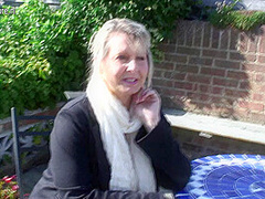 Big Breasted Mature Slut Playing In The Garden - MatureNL