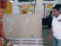 Procurando Vaga De Emprego Passa No Teste Dos Funcionarios Pornobr Videos With Loira Gostosa And Monique Lopes