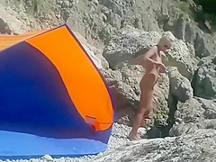 Hot nude woman thinks she is alone